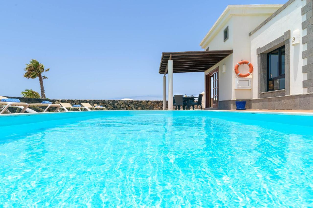Villa Esterlicia Playa Blanca  Esterno foto