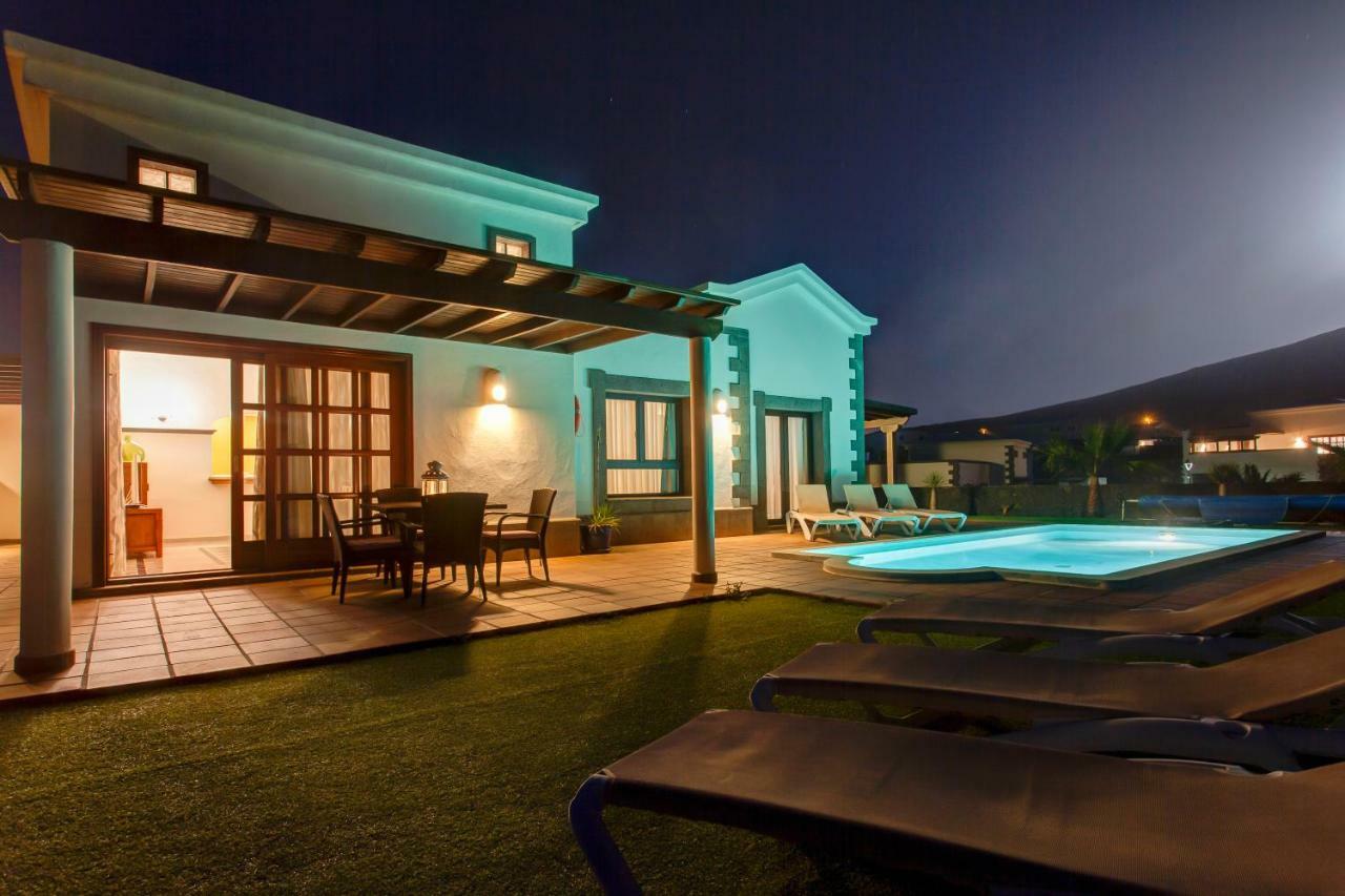 Villa Esterlicia Playa Blanca  Esterno foto