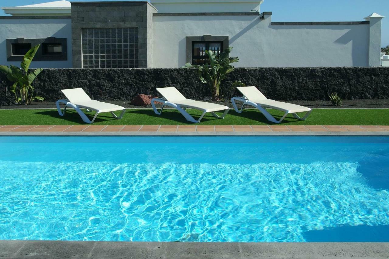 Villa Esterlicia Playa Blanca  Esterno foto